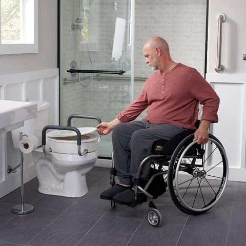 Bathroom Accessibility Tips for Mobility-Impaired and Elderly Individuals