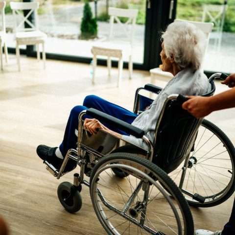 Safety Guidelines When Preparing Patients For Home Care